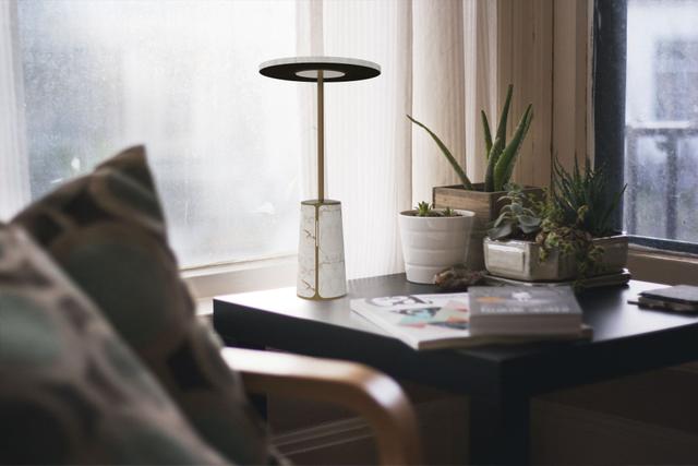 large_corian lampe nomade INDUCTION.14.jpg