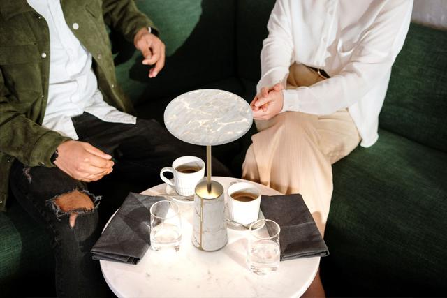 large_corian lampe nomade INDUCTION.18.jpg