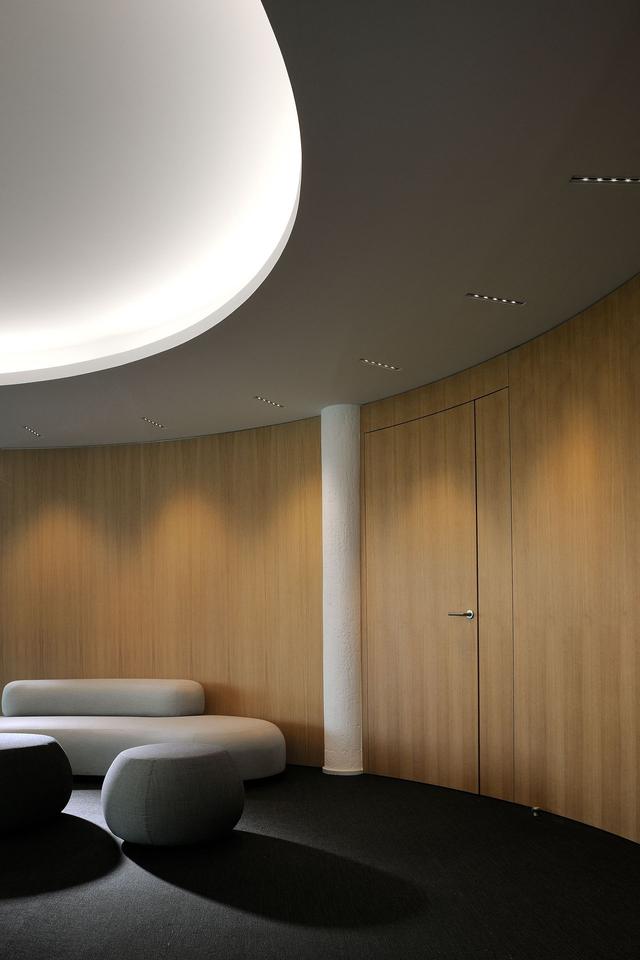 large_RAA_6336_©_Studio_Erick_Saillet.jpg