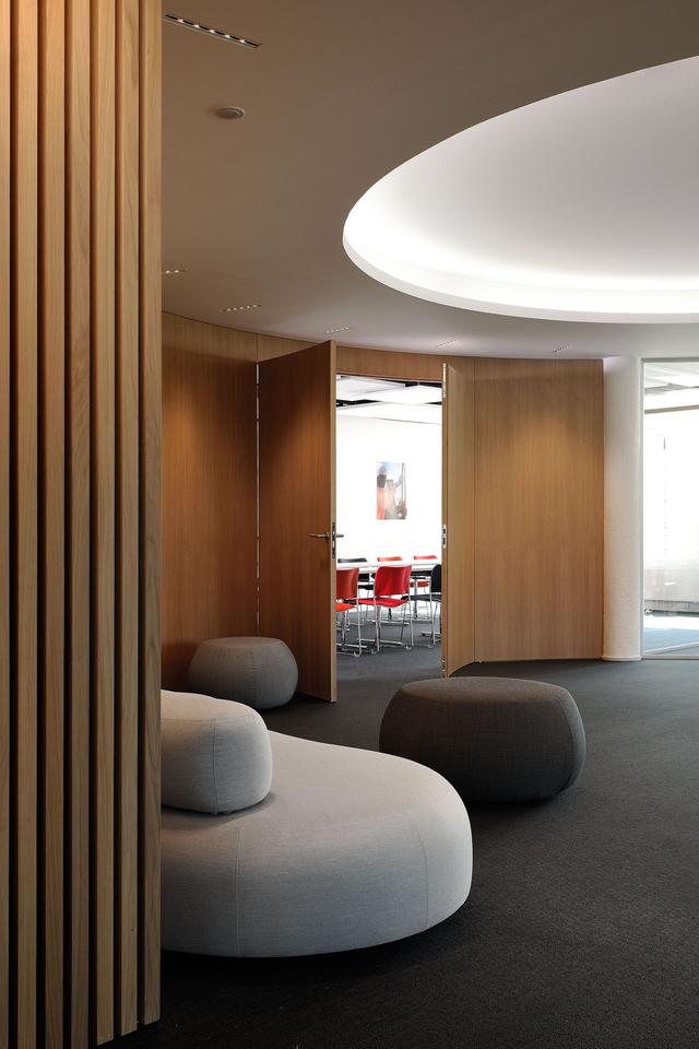 large_RAA_6216_©_Studio_Erick_Saillet.jpg